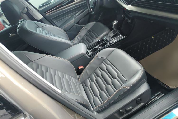 Used Volkswagen Passat 2019 330TSI Elite Edition China VI
