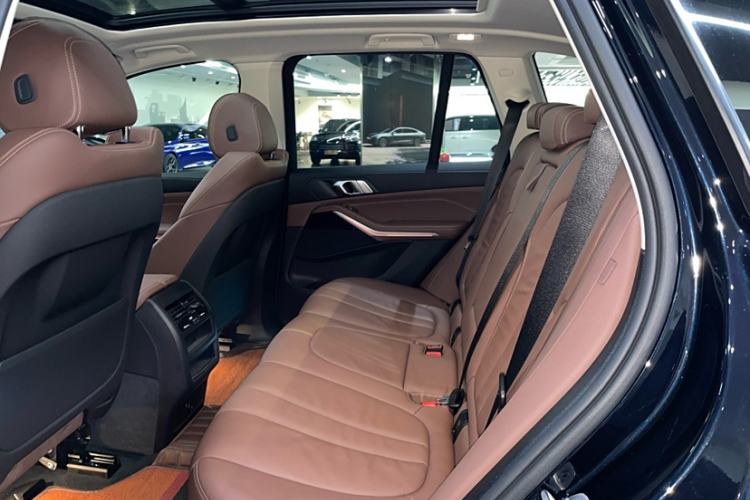 Used BMW X5 2019 xDrive40i M Sport Package
