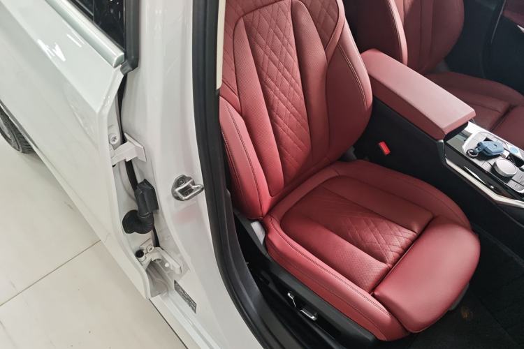 Used BMW i3 2024 eDrive 35 L