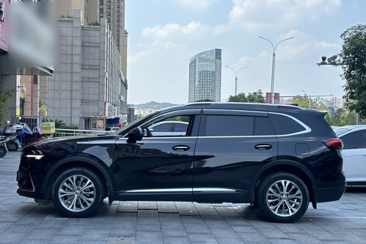 Used Buick Envision 2021 Encore Plus 652T Five-Seat All-Wheel-Drive Luxury Model
