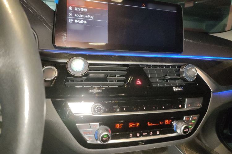 Used BMW 5 Series 2022 Restyled 525Li Luxury Package