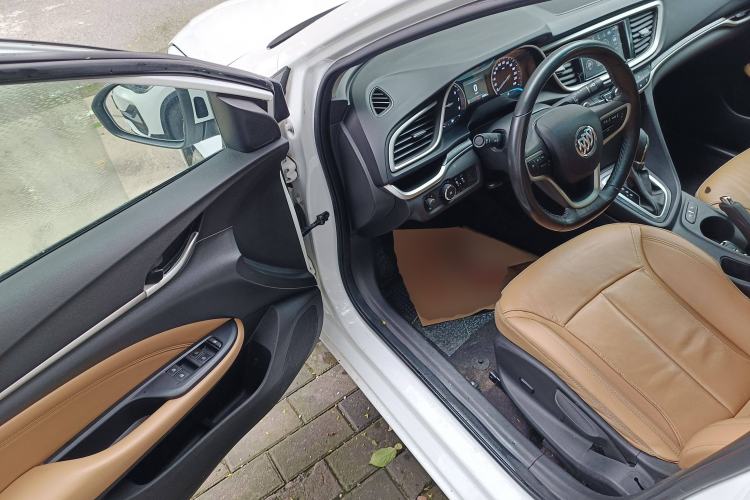 Used Buick Excelle GX 2018 18T Automatic Flagship Model
