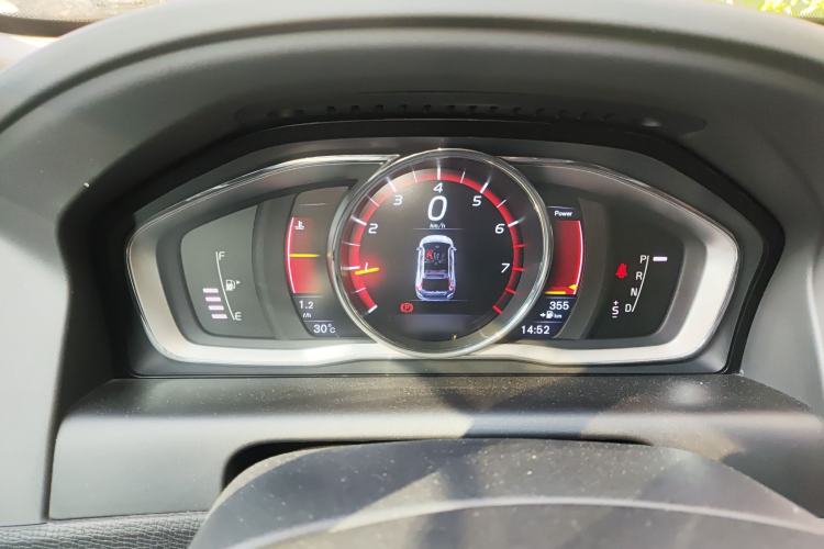 Used Volvo XC60 2016 T5 Smart Version