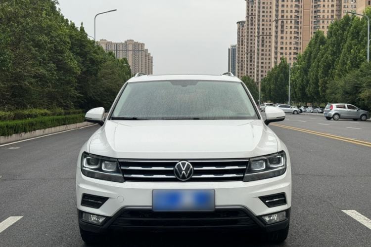 Used Volkswagen Tiguan L 2021 330TSI Automatic Two-Wheel Drive Smart Edition
