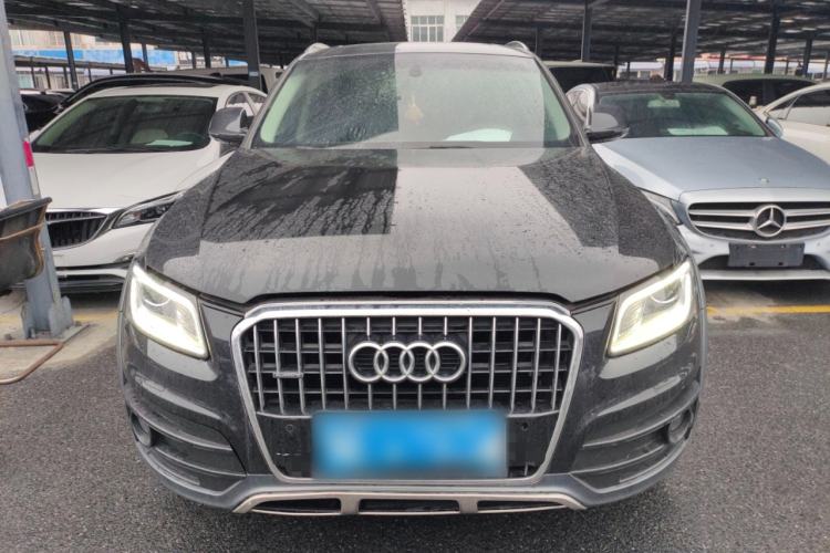 Used Audi Q5 2017 Plus 40 TFSI Technology Model
