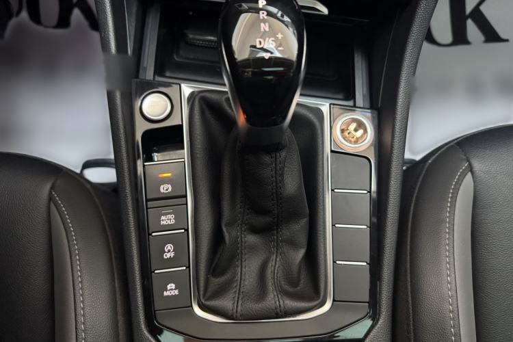 Used Volkswagen Sagitar 2020 280TSI DSG Comfort Version China VI Standard
