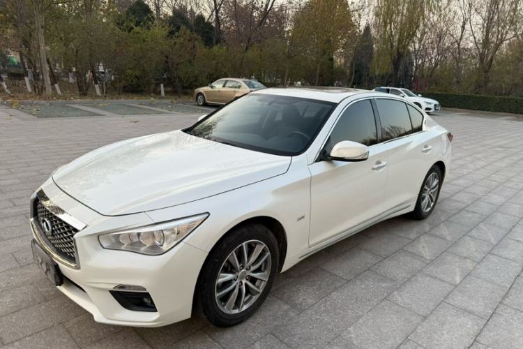 Used Infiniti Q50L 2018 2.0T Comfort Edition China VI Standard
