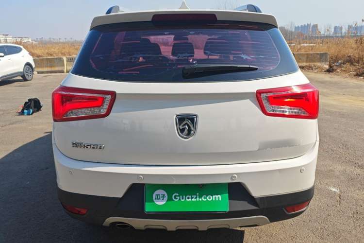 Used Baojun 560 2016 1.8L iAMT Luxury Model
