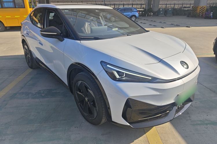 Used Volkswagen ID.UNYX 2024 Pro Long-Range Version