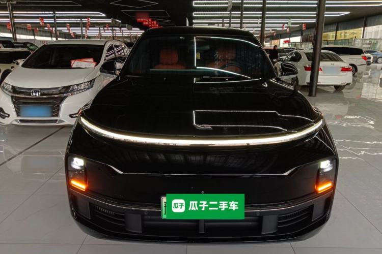 Used Li Auto L8 2023 Pro Model

