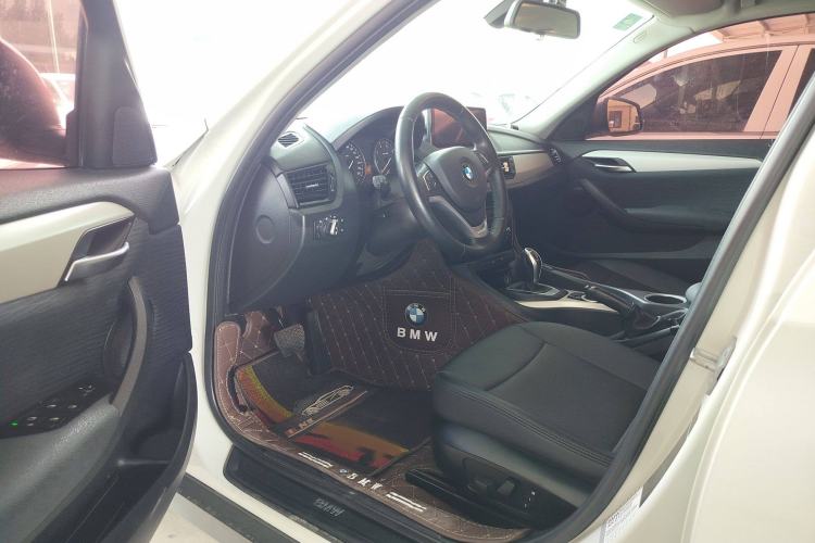Used BMW X1 2014 sDrive18i Fashion Model
