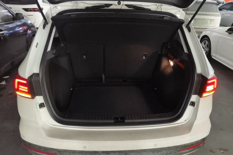 Used Volkswagen Tharu 2021 280TSI Two-Wheel Drive Comfort Edition
