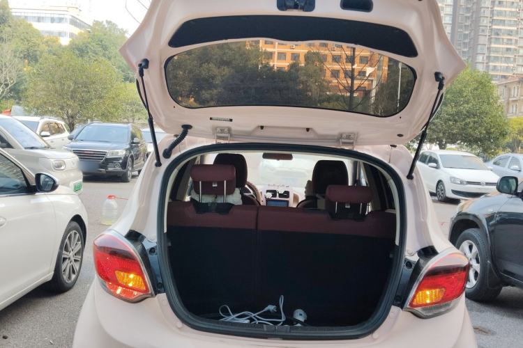 Used Oshan Benni E-Star 2021 National Edition Colorful Version Lithium Iron Phosphate (31.86 kWh)
