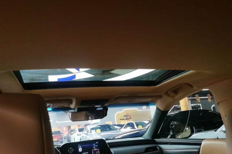 Used Lexus ES 2021 200 Excellence Edition