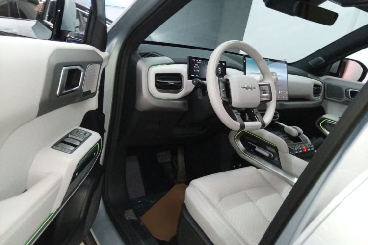 Used  Titanium 3 2025 501KM All-Wheel Drive Intelligent Driving Ultra Version