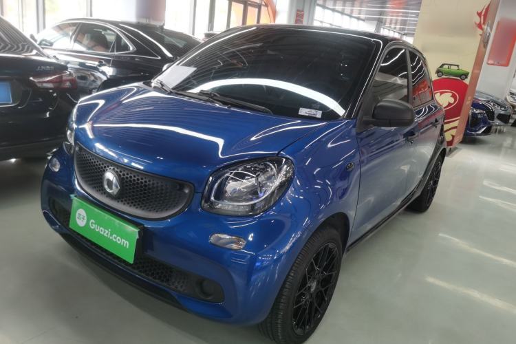 Used smart forfour 2016 1.0L 52 kW Dynamic Edition