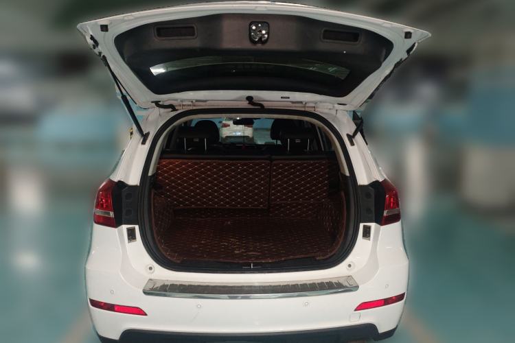 Used Haval H2 2014 1.5T Manual Two-Wheel Drive Elite Edition