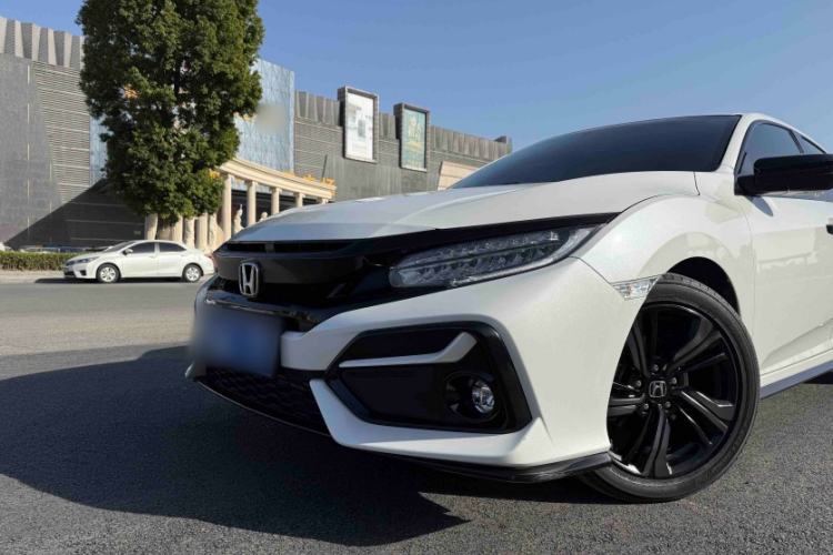 Used Honda Civic 2021 HATCHBACK 220TURBO CVT Trendy Cool Edition
