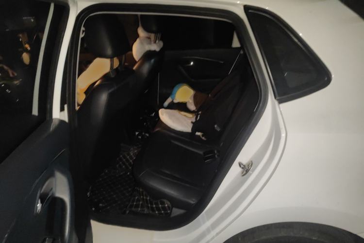 Used Volkswagen Polo 2014 1.6L Automatic Luxury Edition
