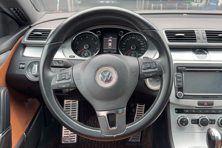 Used Volkswagen FAW-Volkswagen CC 2013 2.0 TSI Ultimate Model
