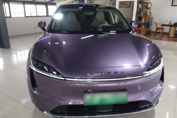 Used Hima Luxeed R7 2024 All-Electric 667 km Max