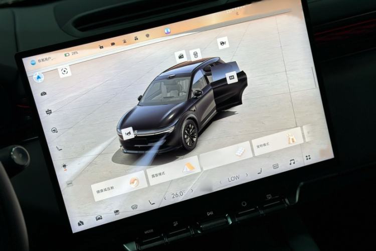 Used Zeekr 7X 2025 100 kWh Long-Range Rear-Wheel Drive with Intelligent Driving Features
