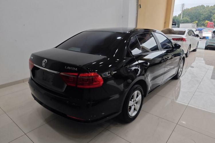 Used Volkswagen Lavida 2013 Revised Classic 1.6L Automatic Fashion Edition