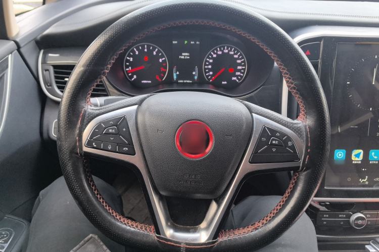 Used BYD Song MAX 2018 1.5T Automatic Smart Connect Elite Model with 6 Seats
