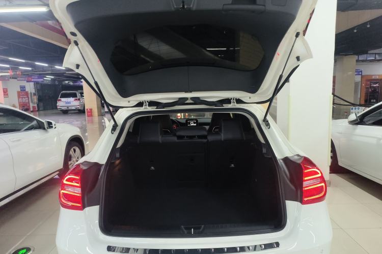 Used Mercedes-Benz GLA 2015 GLA 220 4MATIC Fashion Model