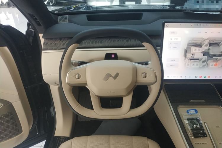 Used ONVO Luxeed L90 