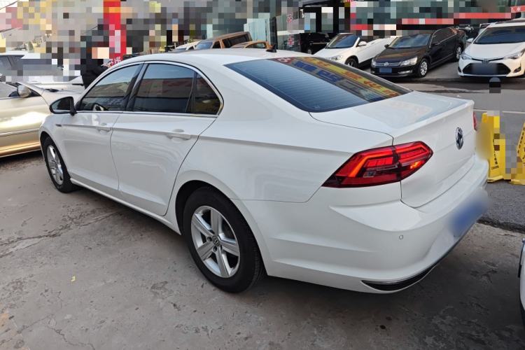 Used Volkswagen Lamando 2019 230TSI DSG Fashion Edition China VI
