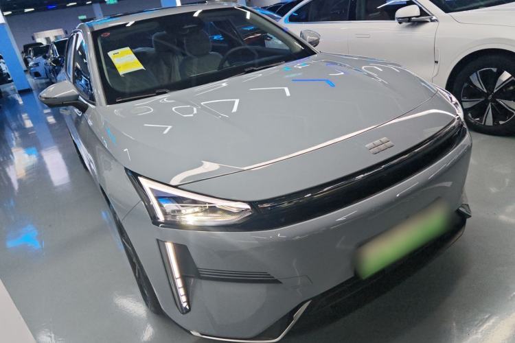 Used  L6 2024 125km PLUS Dragon Edition