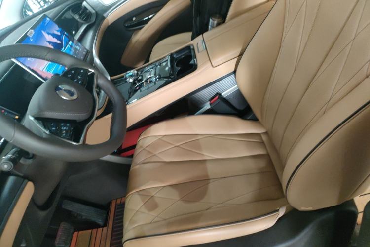 Used Denza D9 2024 DM-i 980 Four-Wheel Drive Prestige Model
