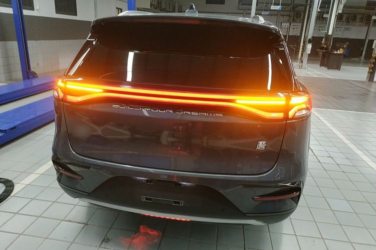 Used BYD Tang New Energy 2021 DM-i 112KM Prestige Model
