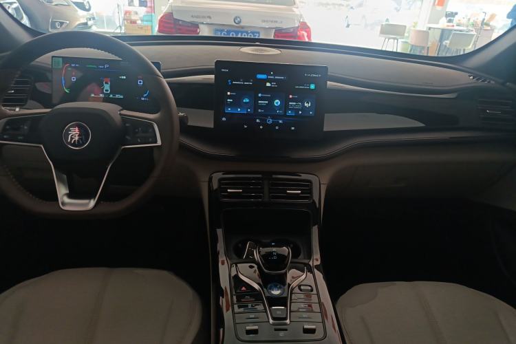 Used BYD Qin L 2024 DM-i 80KM Beyond Model
