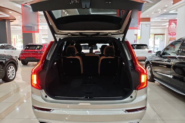 Used Volvo XC90 2018 T6 Zhiyi Edition 7-Seater
