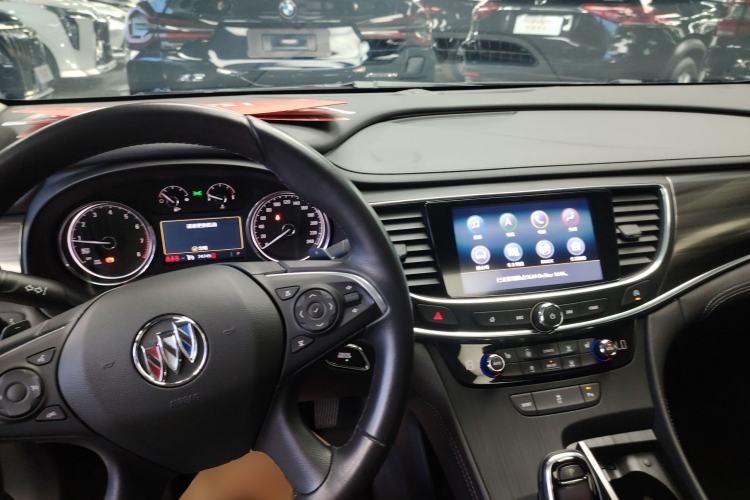 Used Buick LaCrosse 2022 652T Luxury Version