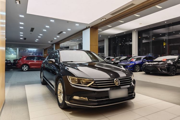 Used Volkswagen Magotan 2019 280TSI DSG Comfort Model China VI Standard
