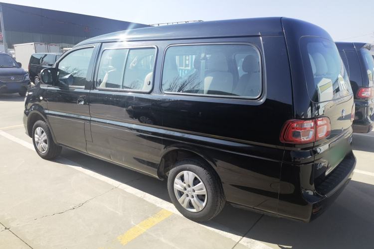 Used FORTHING Lingzhi 2019 M5L 1.6L 9-Seater Base Model China VI Standard
