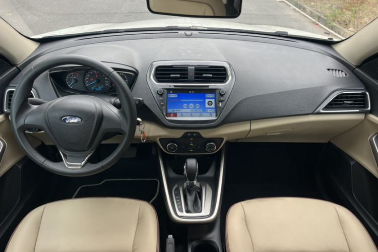 Used Ford Escort 2015 1.5L Automatic Comfort Model
