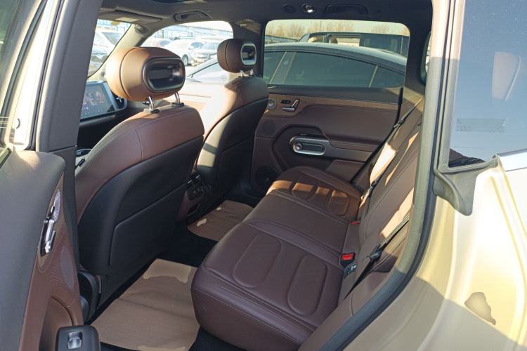 Used  #5 2024 Ultra-Long Range Extraordinary Journey Luxury Edition
