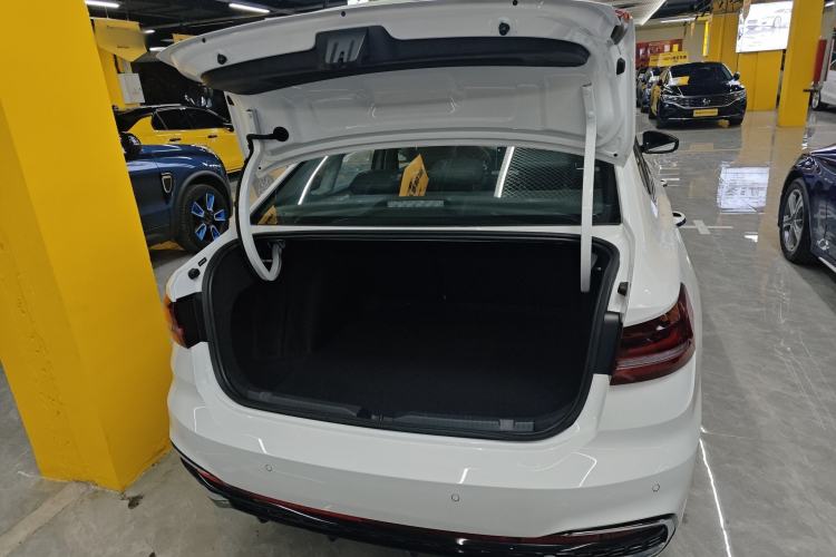 Used Volkswagen Lavida 2024 300TSI DSG Starry Sky Leading Edition
