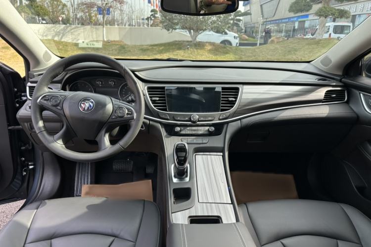 Used Buick LaCrosse 2019 28T Luxury Model