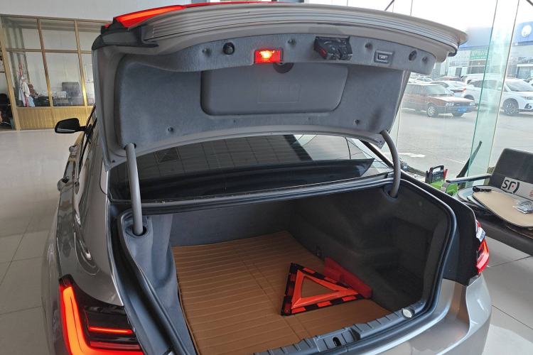 Used BMW 7 Series 2013 730Li Leading Model
