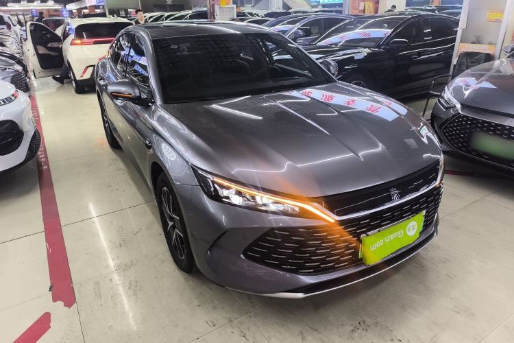 Used BYD Qin L 2025 DM-i Smart Drive 120KM Superior Model
