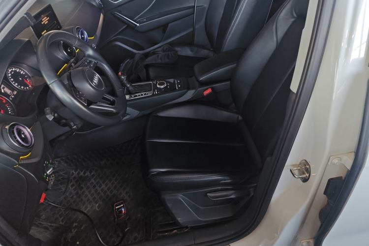 Used Audi Q2L 2018 35 TFSI Launch Exclusive Edition China V