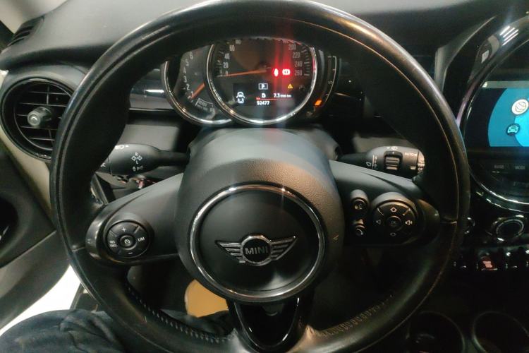 Used  MINI 2018 1.5T COOPER Classic Edition
