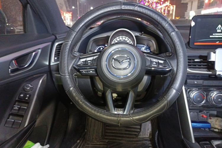 Used Mazda CX-4 2018 2.0L Automatic Two-Wheel Drive Blue Sky Dynamic Version China VI Standard
