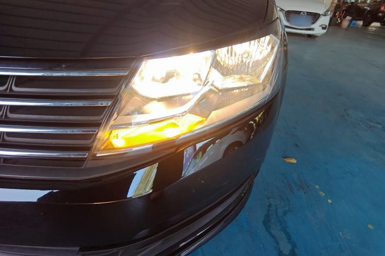 Used Volkswagen Lavida 2017 1.6L Automatic Fashion Edition
