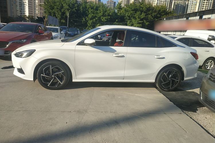 Used MG 5 2021 300TGI DCT Elegant Luxury Edition
